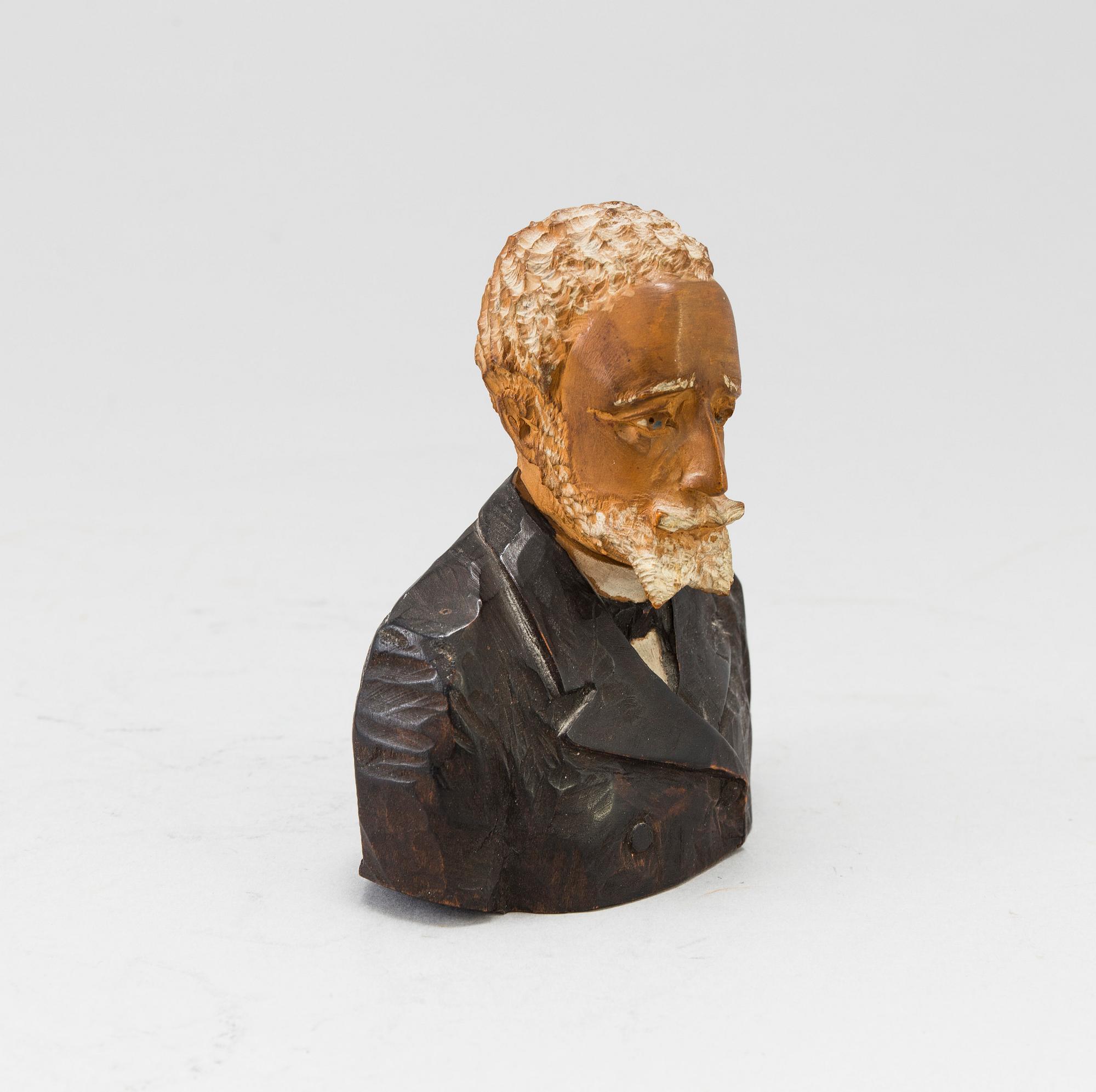 AXEL PETERSSON DÖDERHULTARN, träskulptur, snidat och delvis bemålat trä.
