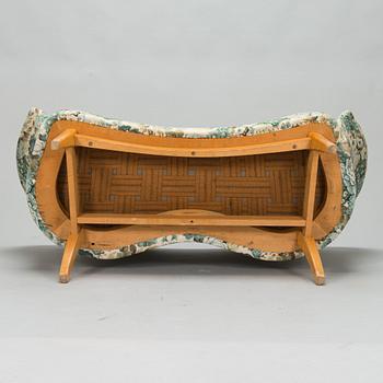 Olof Ottelin, soffa "Duetto" Kervo Snickerifabrik, Stockmann, 1900-talets mitt.