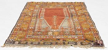 An anatol rug, c. 156 x 102 cm.