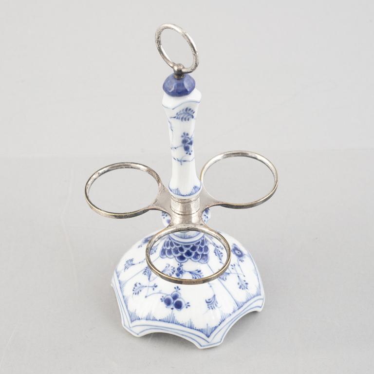 Bordsuppsats, porslin, Royal Copenhagen, "Musselmalet", modell 62, 1893-1923.