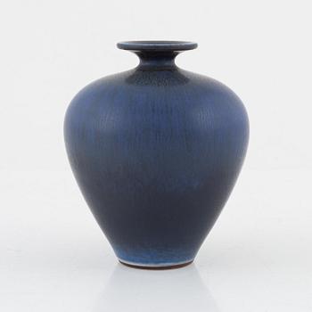 Berndt Friberg, a stoneware vase, Gustavsberg studio, Sweden 1964.