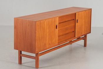 SIDEBOARD, "Arild", Nils Jonsson för Troeds, Bjärnum, 1960-tal.