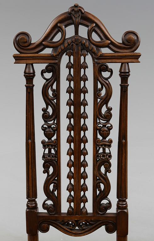 STOLAR, 1 par, renässansstil, 1900-talets första hälft.