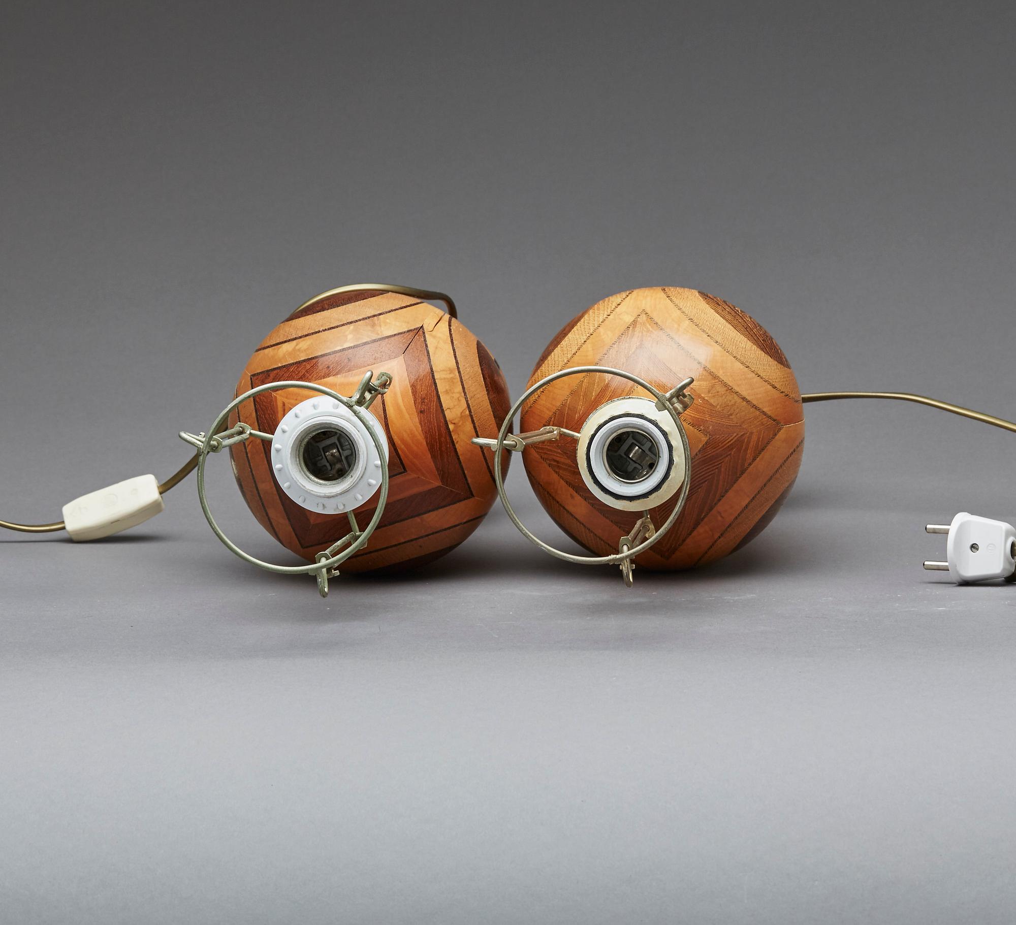 BORDSLAMPOR, ett par, 1970-tal.