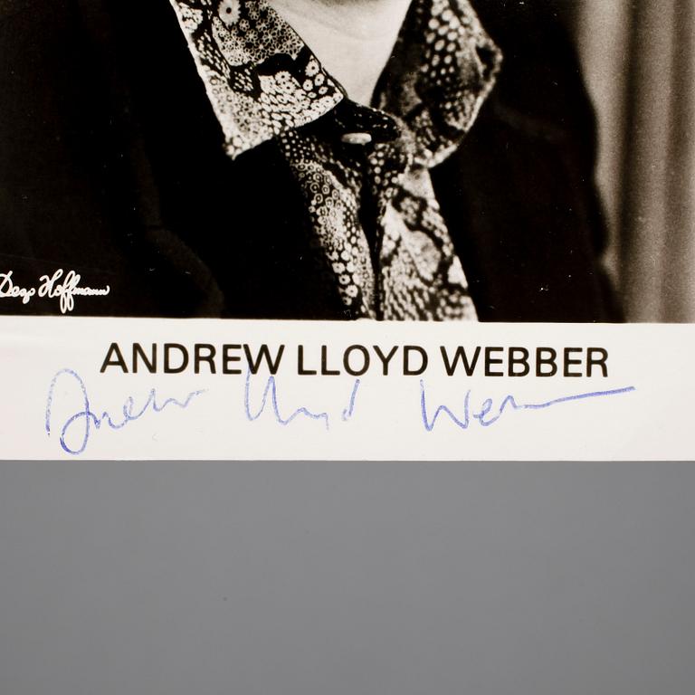 AUTOGRAFER AV MUSIKARTISTER, 13 st, bla Sammy Davis Jr, Andrew Lloyd Webber, egenhändiga.