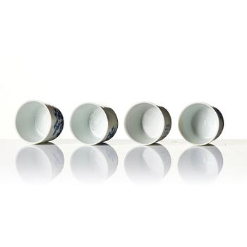 A set of five blue and white cups and a saucer, Qing dynasty, 19th century for the Vietnamese market.