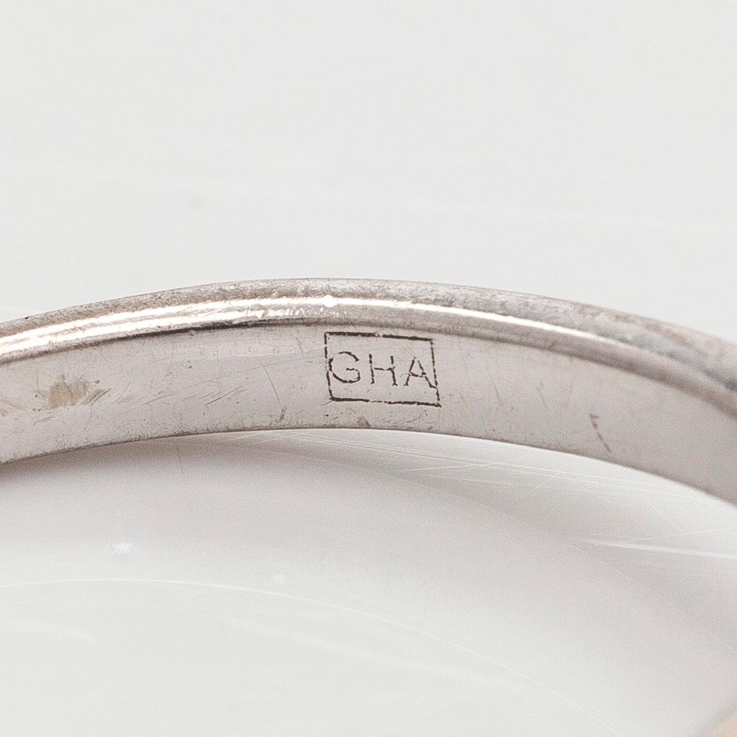 Ring, faceted morganite, octagon-cut diamonds, 18K white gold.