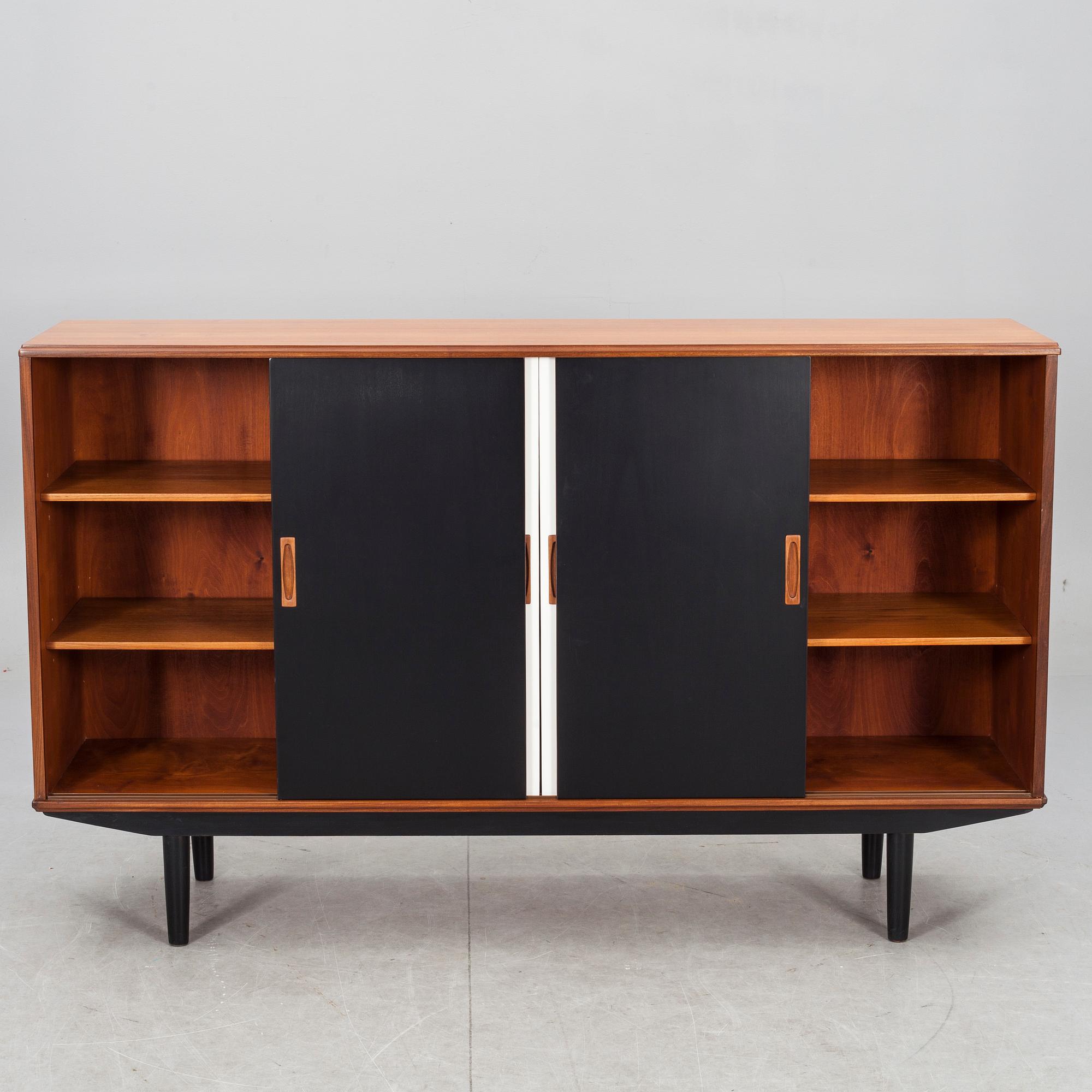 SIDEBOARD, 1900-talets andra hälft.