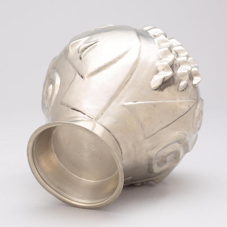 An Anna Petrus pewter vase, Firma Svenskt Tenn, Stockholm 1972.