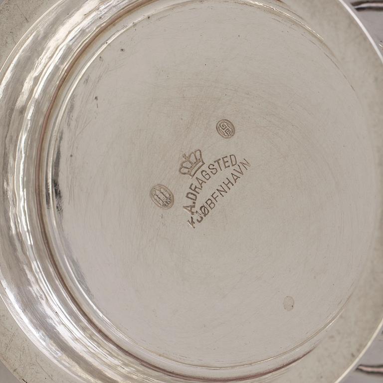 A Danish Art Nouveau silver beaker maker's mark A.N. Dragsted, Copenhagen, 1918.