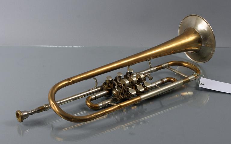 TRUMPET.