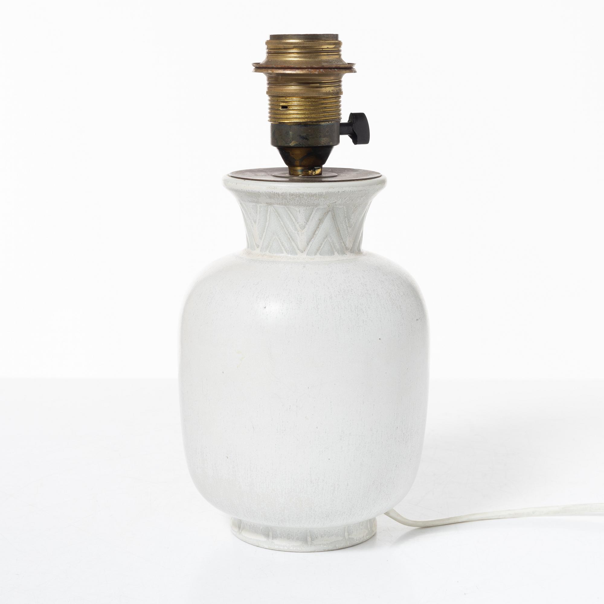 Gunnar Nylund, a stoneware tablelamp, Rörstrand.