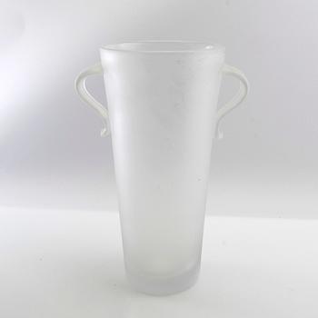 Helén Krantz, vase Orrefors signed.