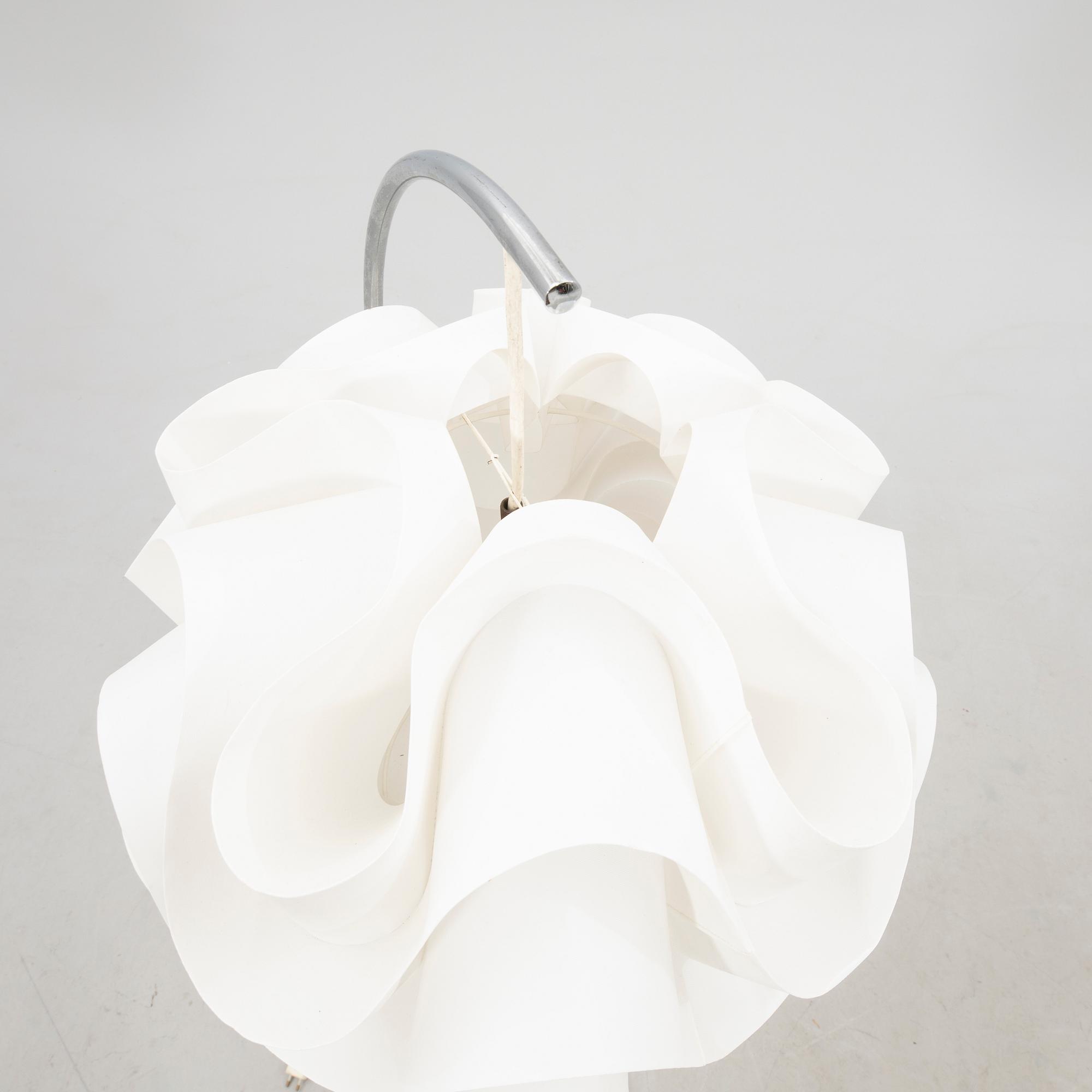 Golvlampa troligen Poul Christiansen för Le Klint 1970-tal.