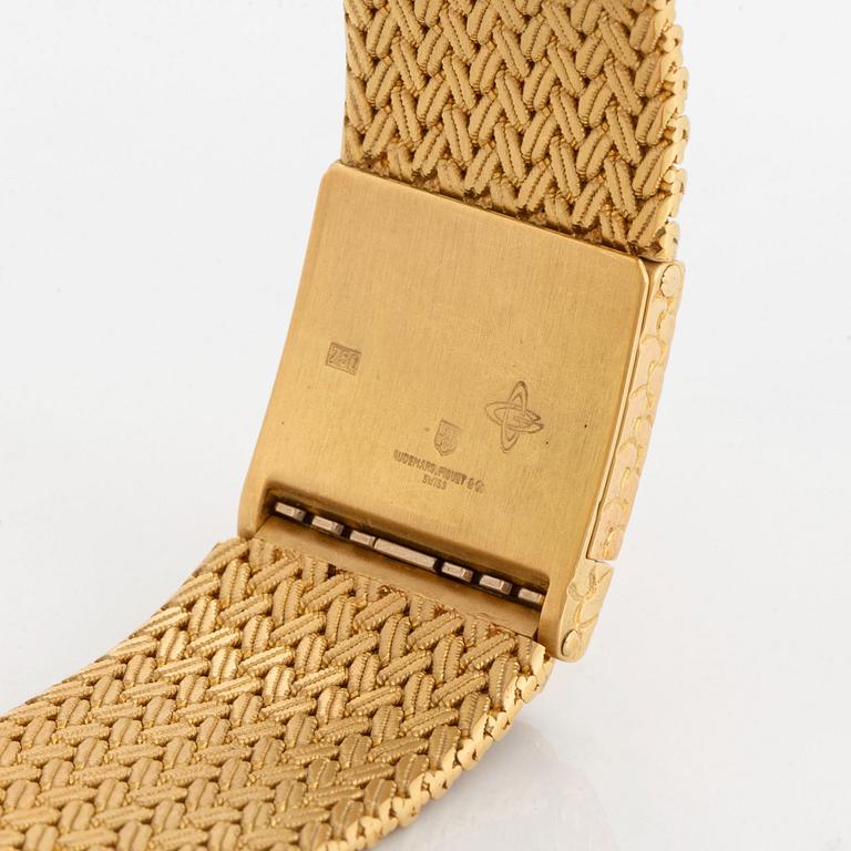 Audemars Piguet.