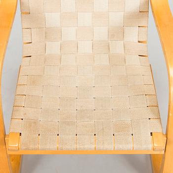 Alvar Aalto, Fåtölj, modell 30 för  O.Y. Huonekalu- ja Rakennustyötehdas A.B. 1957.