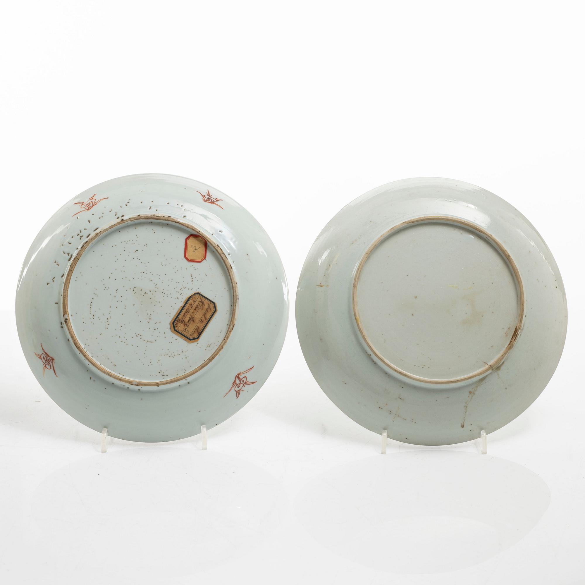 Tallrikar, 15 stycken, porslin, Kina, Qingdynastin, 1700-tal.