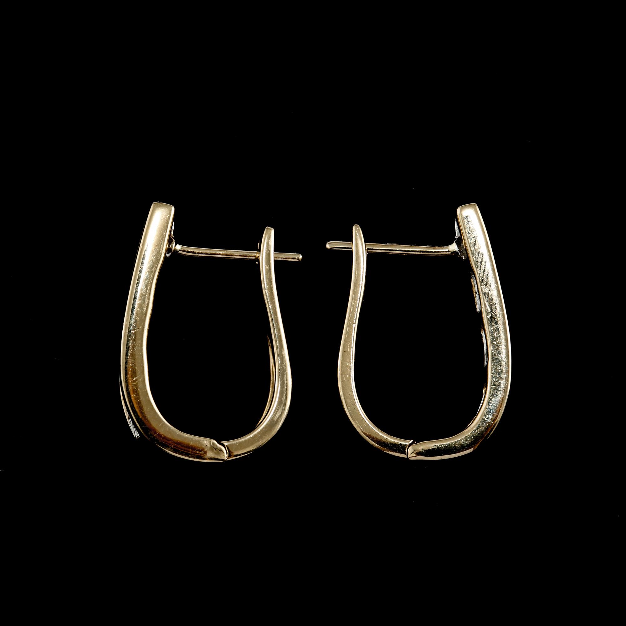 ÖRHÄNGEN, 14K guld med prinsesslipade diamanter, ca 1.50 ct. Vikt 5,4 g.