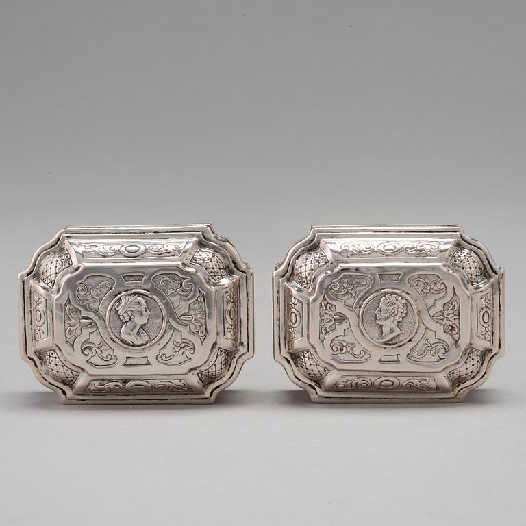 A Swedish 18th century 7 piece silver toilet service, mark of Johan Lorenz Starin, Stockholm 1736.