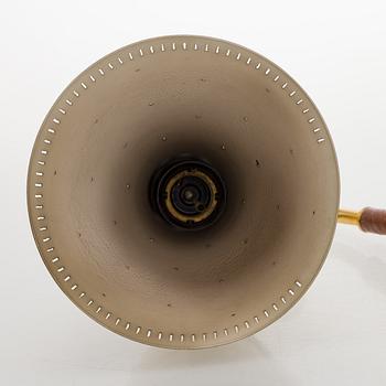 Paavo Tynell, a mid-20th century '9224' table lamp for Taito Finland.