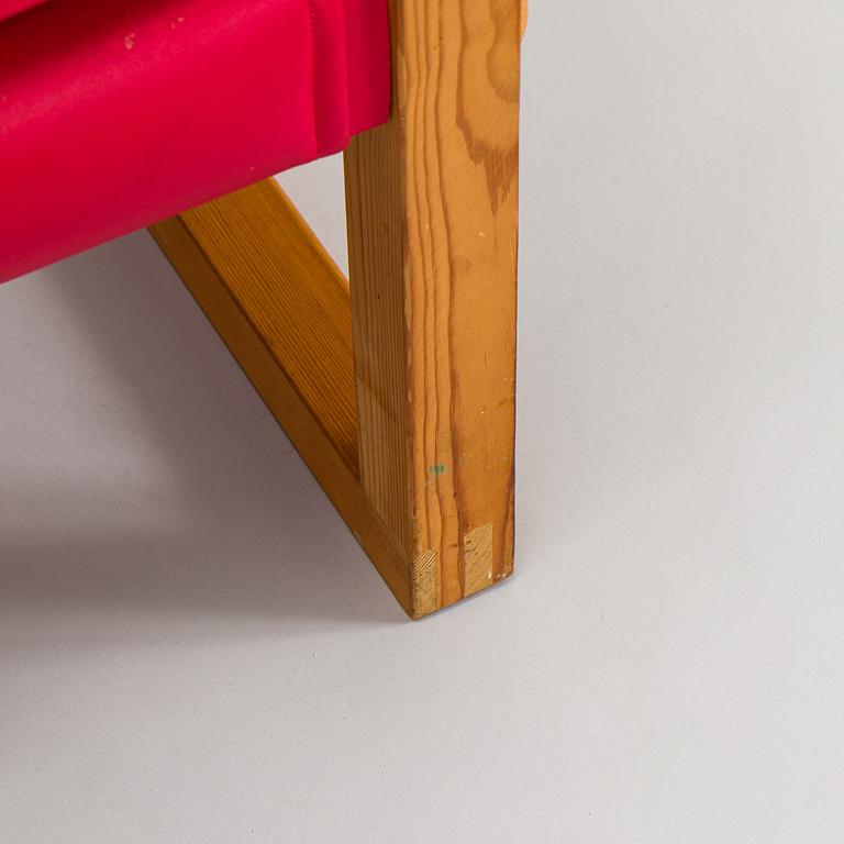 Torsten "Totti" Laakso, a pair of armchairs, “Farmari”, Skanno, 1965.