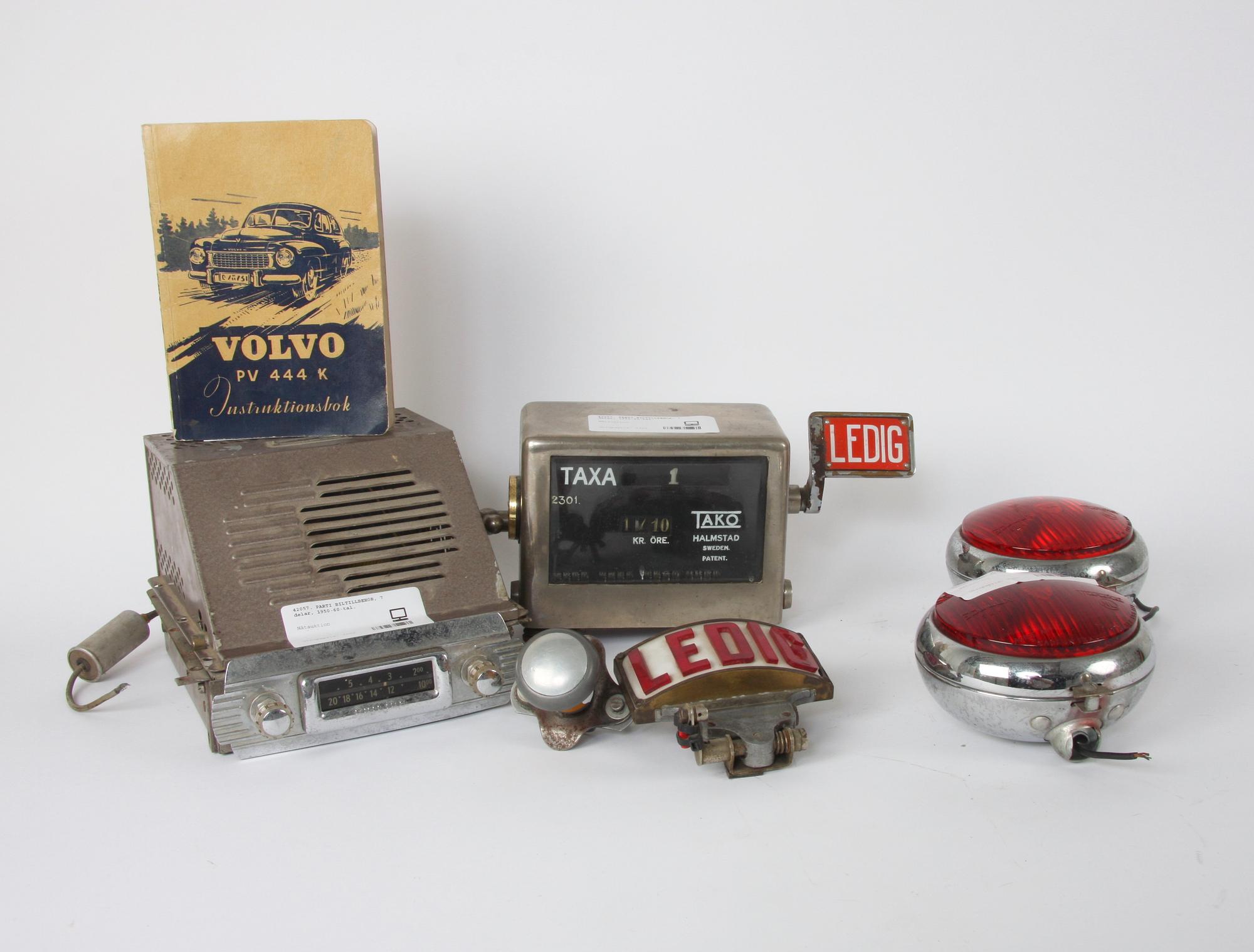 PARTI BILTILLBEHÖR, 7 delar, 1950-60-tal.