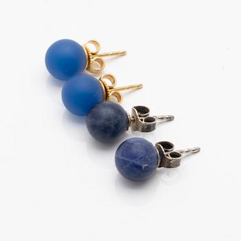 Ole Lynggaard, örhängen, två par, 18k guld samt sterlingsilver.