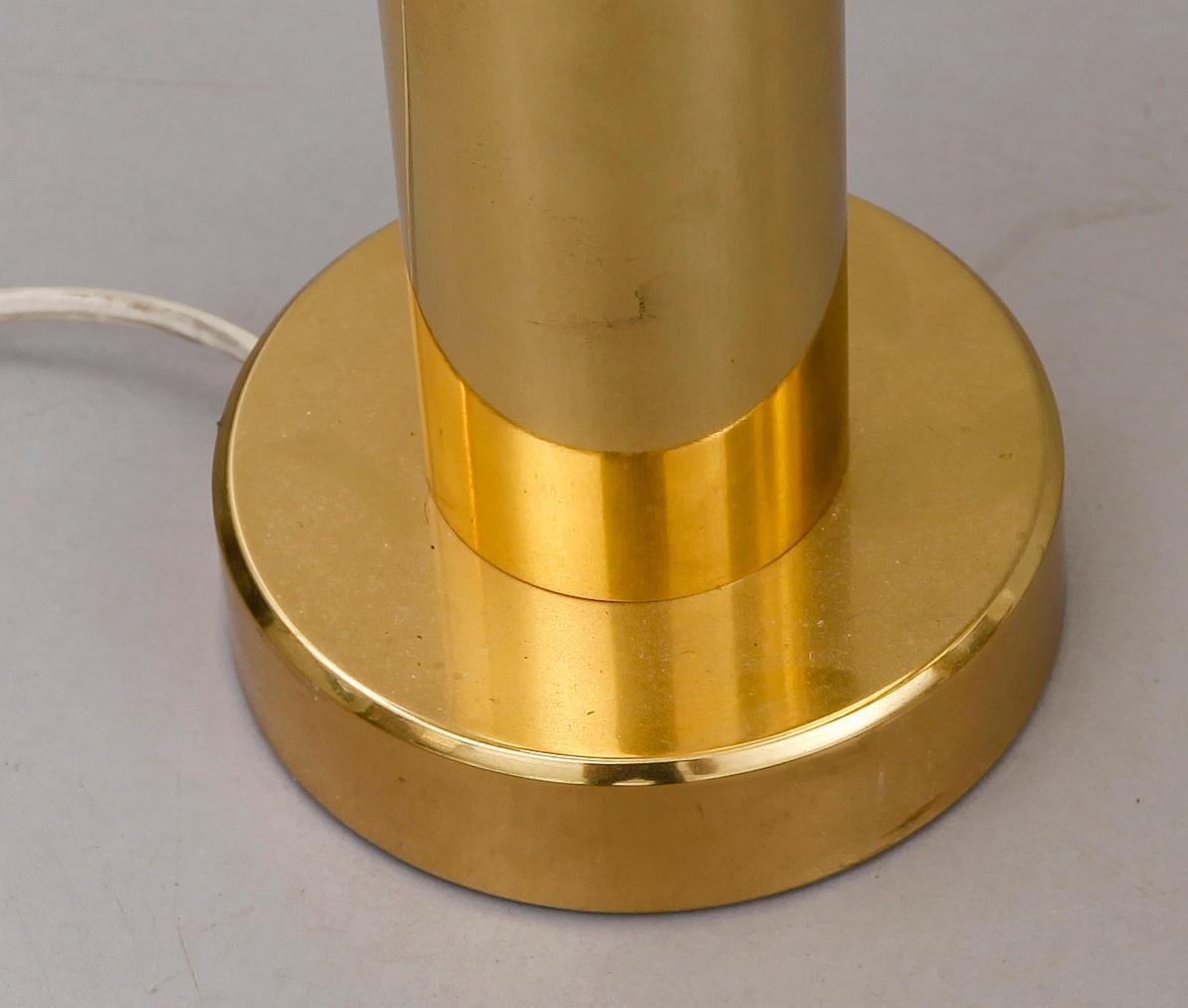 BORDSLAMPOR, 1 par, mässing, Elarmatur, Kosta, 1900-talets andra hälft.