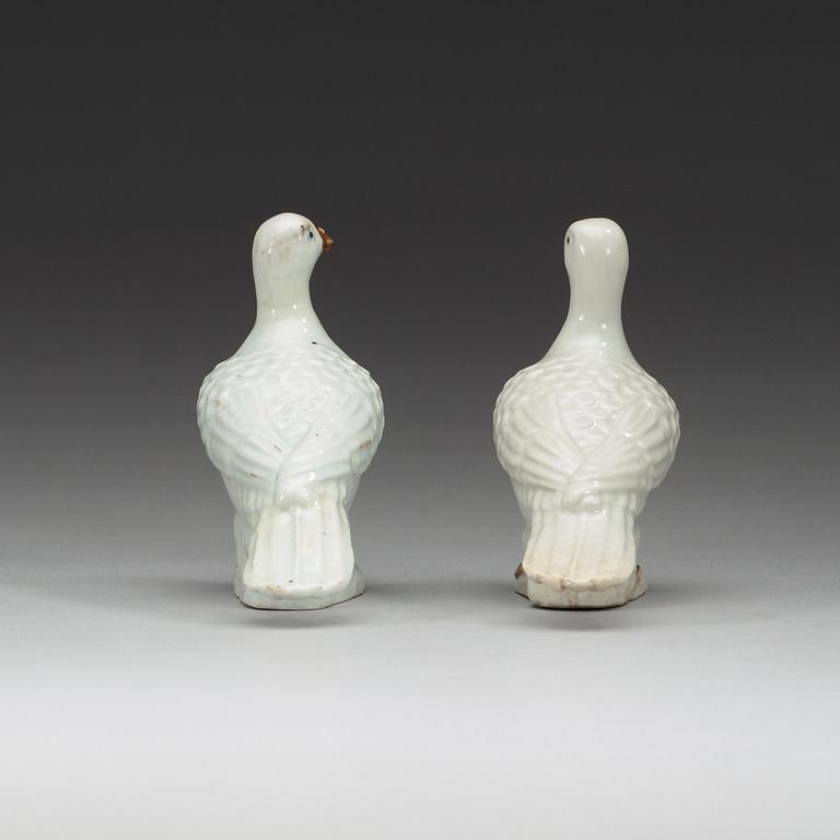 A pair of white and brown glazed doves, Qing dynasty Qianlong, ca 1775.