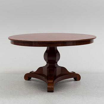 An early 20th century mahogany table.