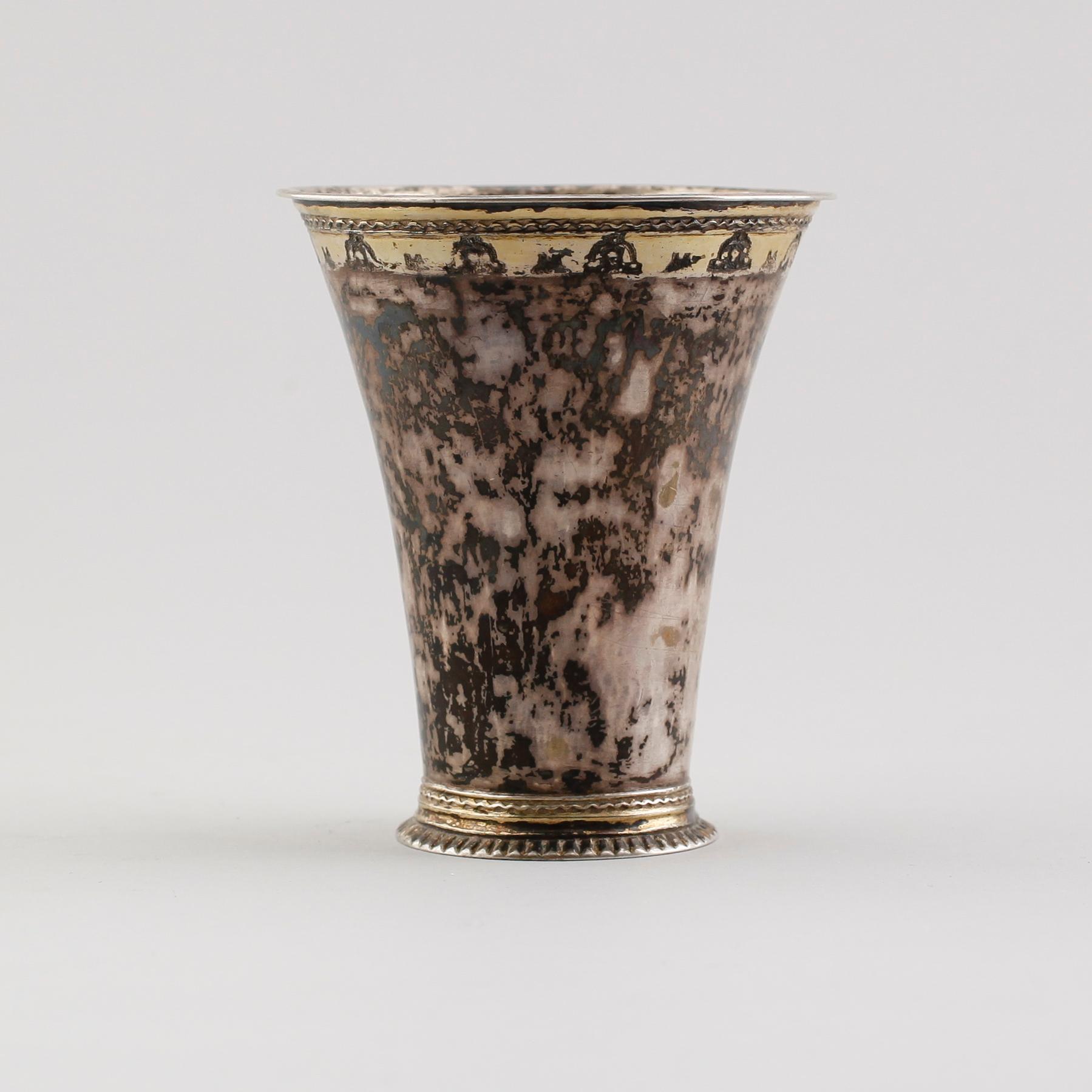 BÄGARE, silver, Johan Söderdahl, Söderköping 1762. Vikt ca 78 gram.