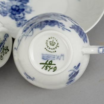 KAFFESERVIS, 26 delar, porslin, "Blå Blomst", Royal Copenhagen.
