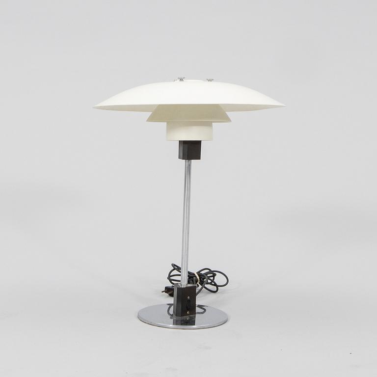 Poul Henningsen, bordslampa, "PH 4/3", Louis Poulsen, Danmark.