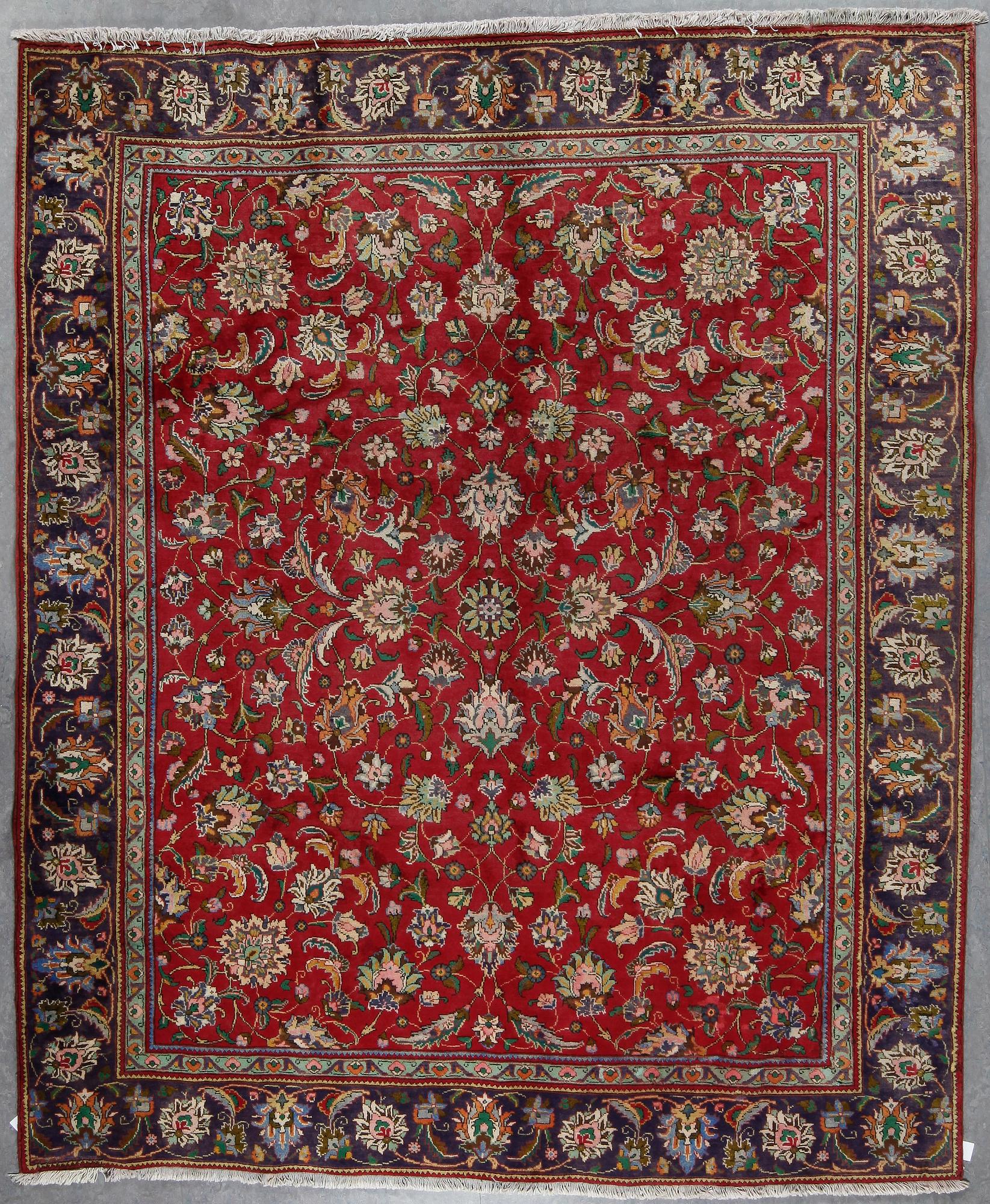MATTA, Täbris, ca 280x230 cm.