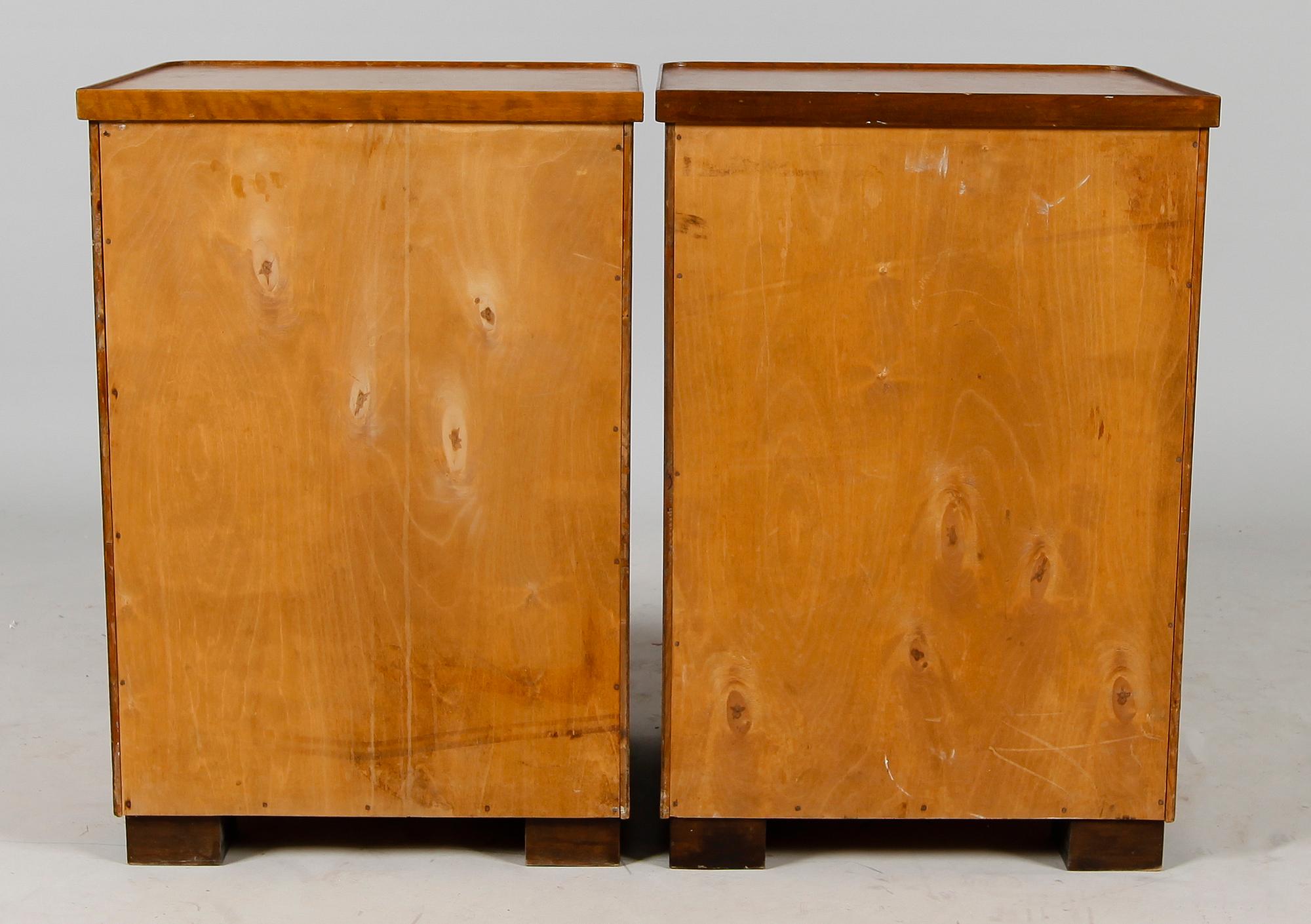 SÄNGBORD, 1 par, funkis, 1930-/40-tal.