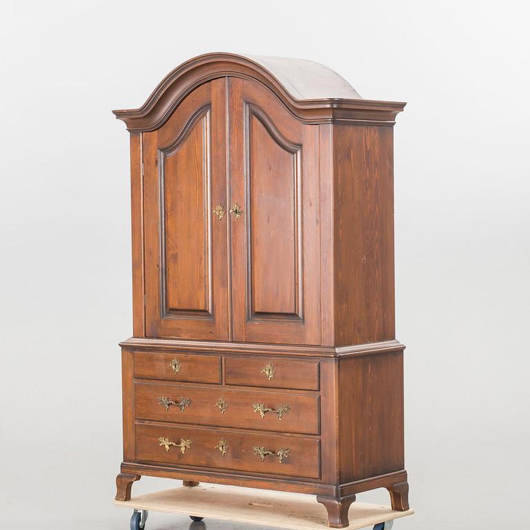 CABINET, rococo style, second half of the 20th century.