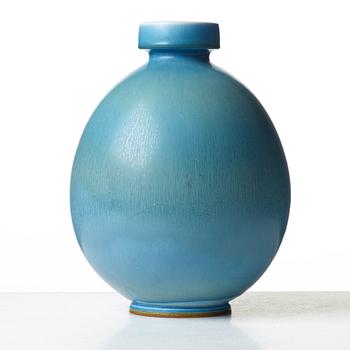 Berndt Friberg, a stoneware vase, Gustavsberg studio, Sweden 1968.