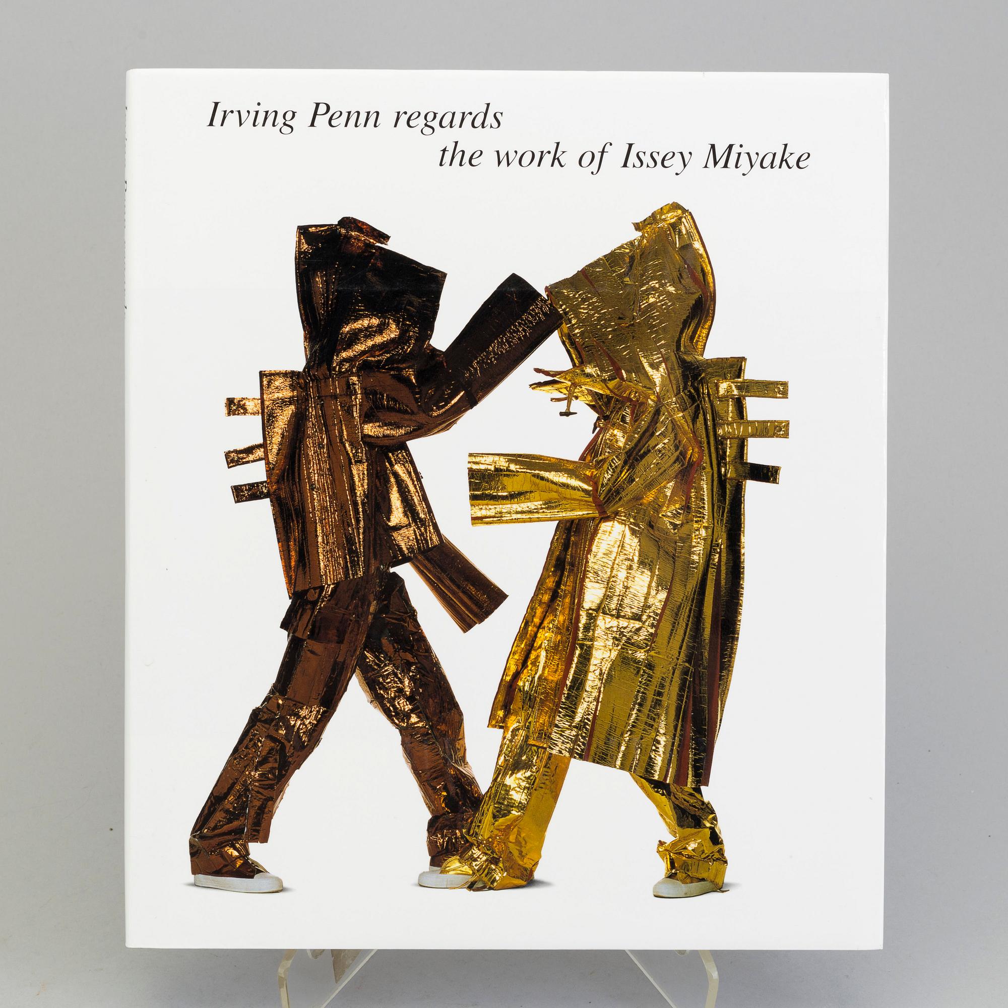BOOKS ABOUT FASHION (4): Issey Miyake.