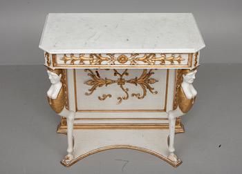 KONSOLBORD, Ryssland 1800-talets början.