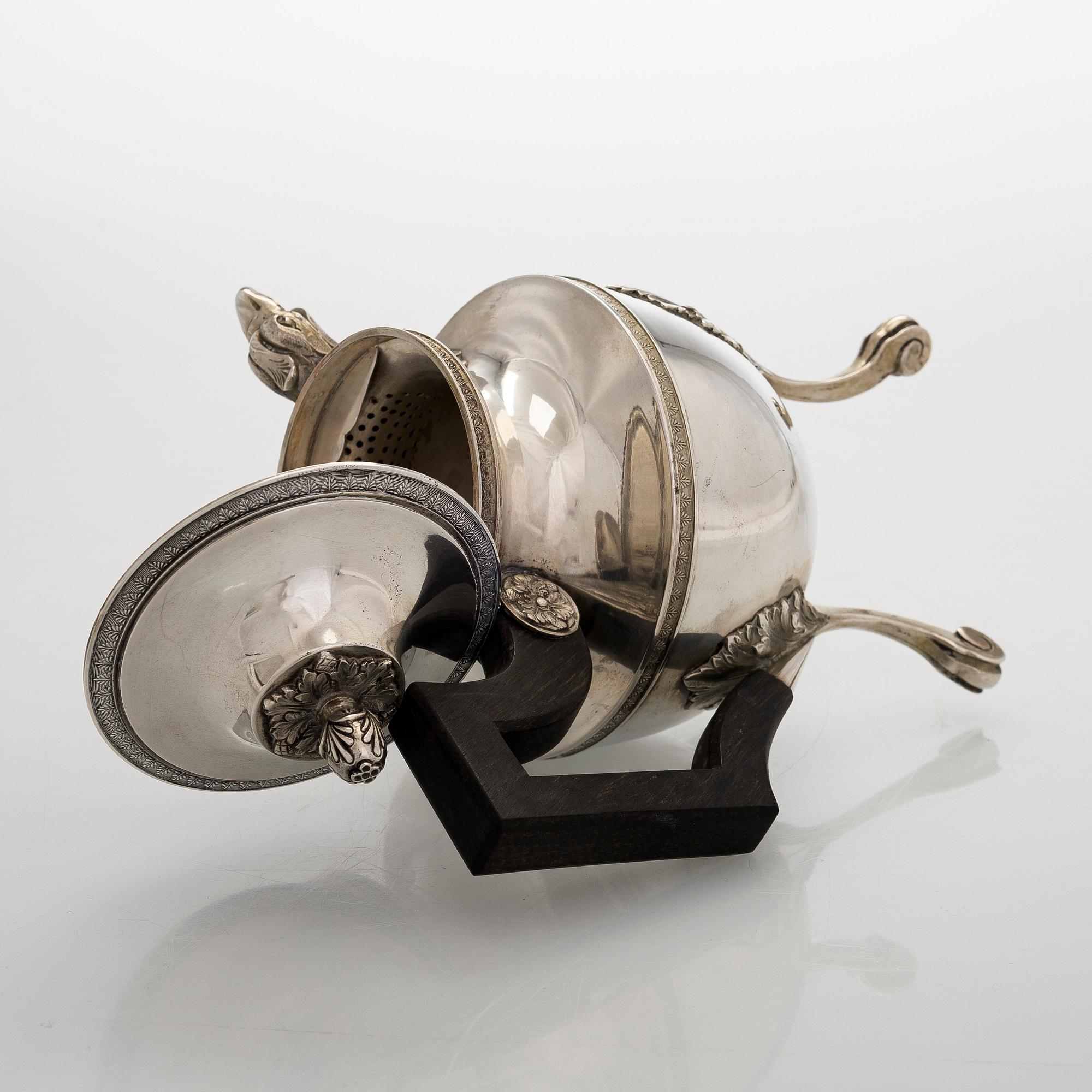 A silver teapot, Martin Mayer, Germany presumably 1888-1890s.