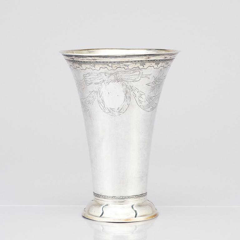 Bägare, silver, möjligen Mikael Sedelin (1788-1807 (1809)), Sundsvall 1794.