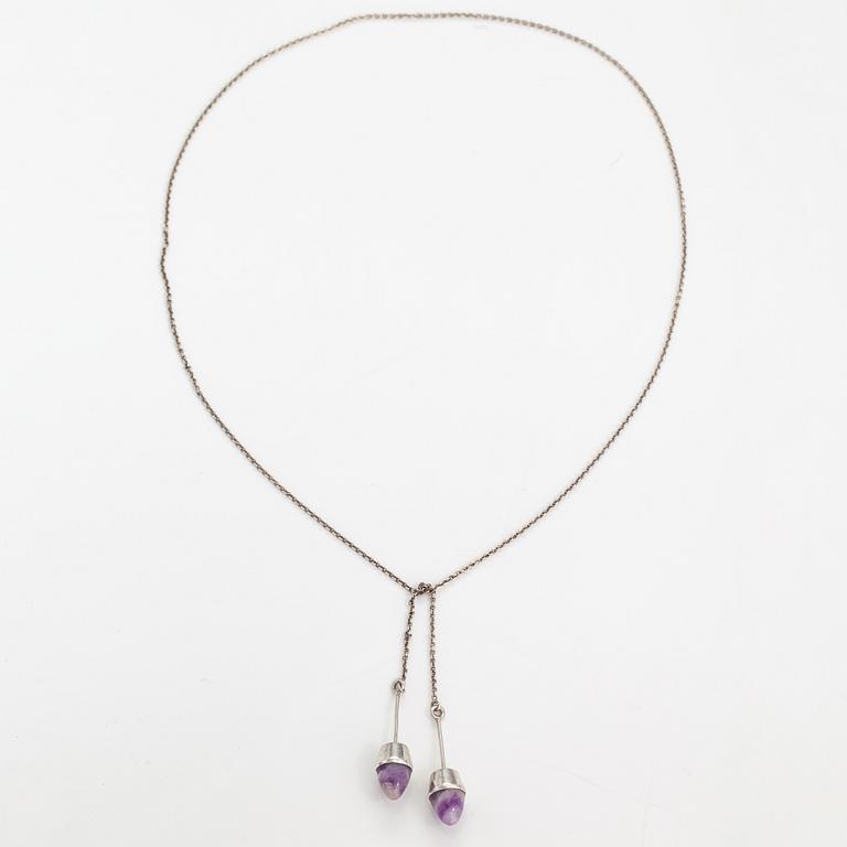 Elis Kauppi, A silver necklace with amethysts. Kupittaan kulta, Turku 1961.