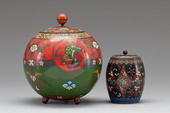 LOCKURNOR, 2 st, cloisonné, 18/1900-tal.