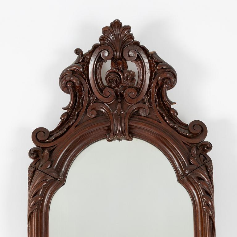 A mirror, J.R. Almgren, late 19th Century.