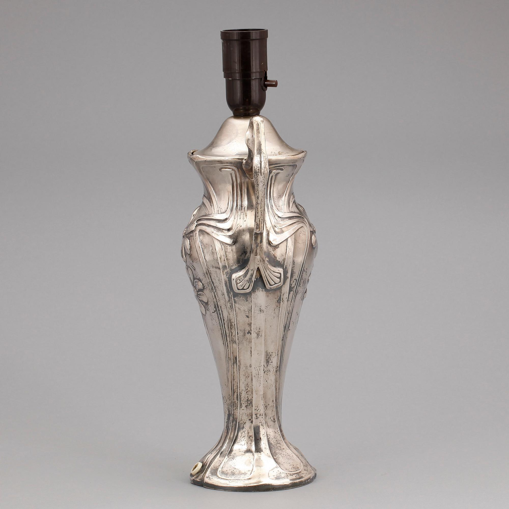 VAS/BORDSLAMPA, nysilver, jugend tidigt 1900-tal.