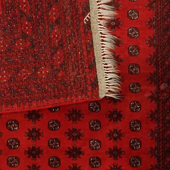 MATTA, orient, ca 295 x 207 cm.
