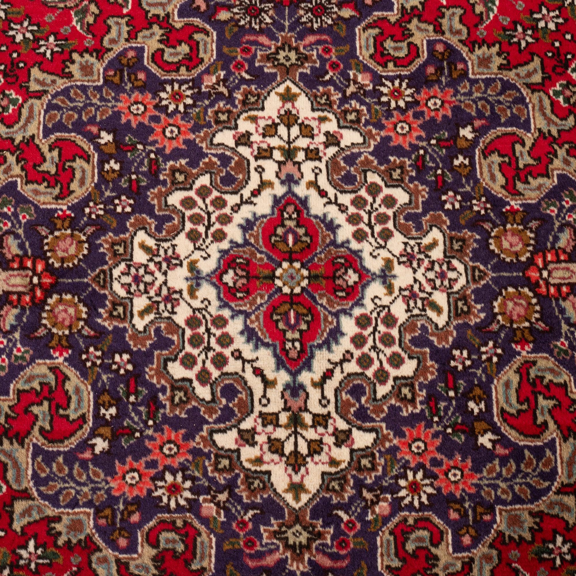 A carpet, Täbris, ca 340 x 247 cm.