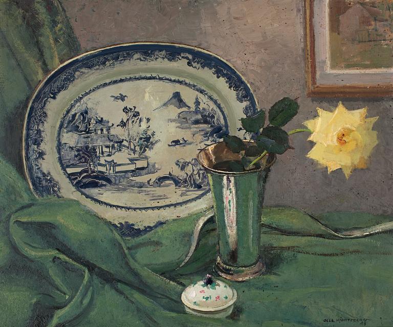 Olle Hjortzberg, Still life with rose and Chinese porcelain.
