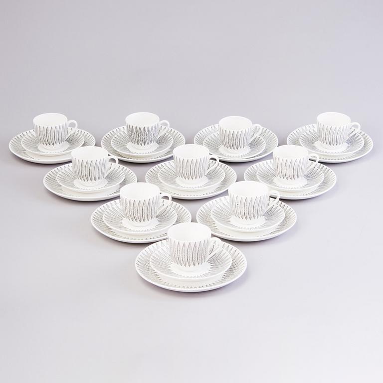 STIG LINDBERG, A 20-piece, 1960s 'Salix' porcelain coffee set, Gustavsberg, Sweden.