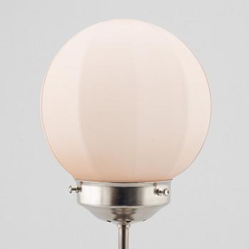 A 1930's table lamp.